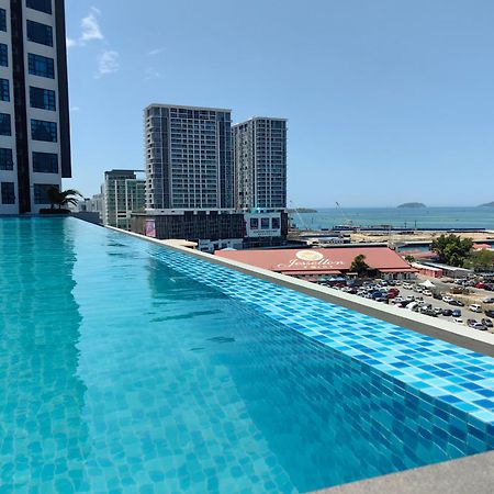 Jesselton Quay By Miraton Lodge 1 Kota Kinabalu Exterior photo