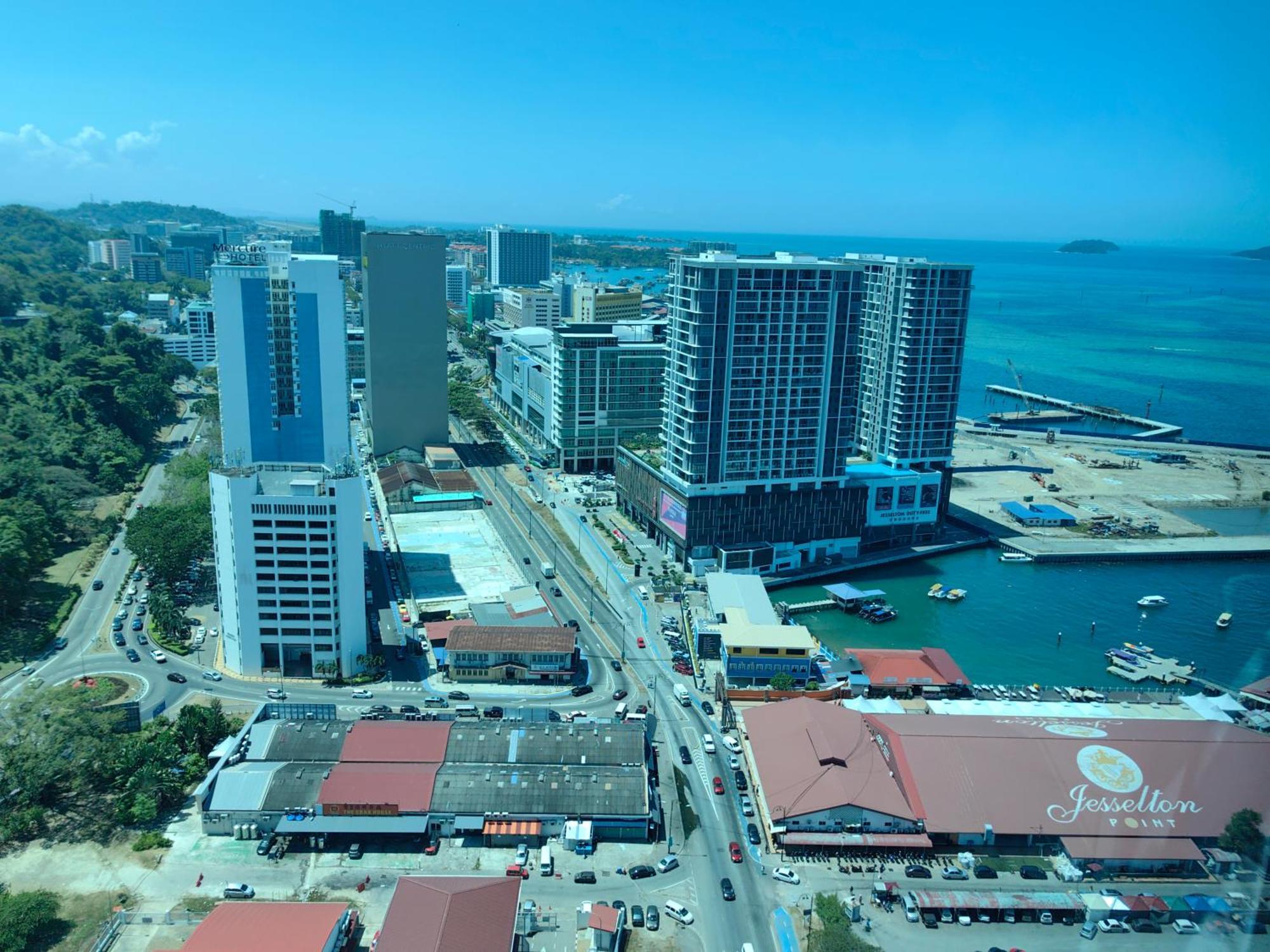 Jesselton Quay By Miraton Lodge 1 Kota Kinabalu Exterior photo